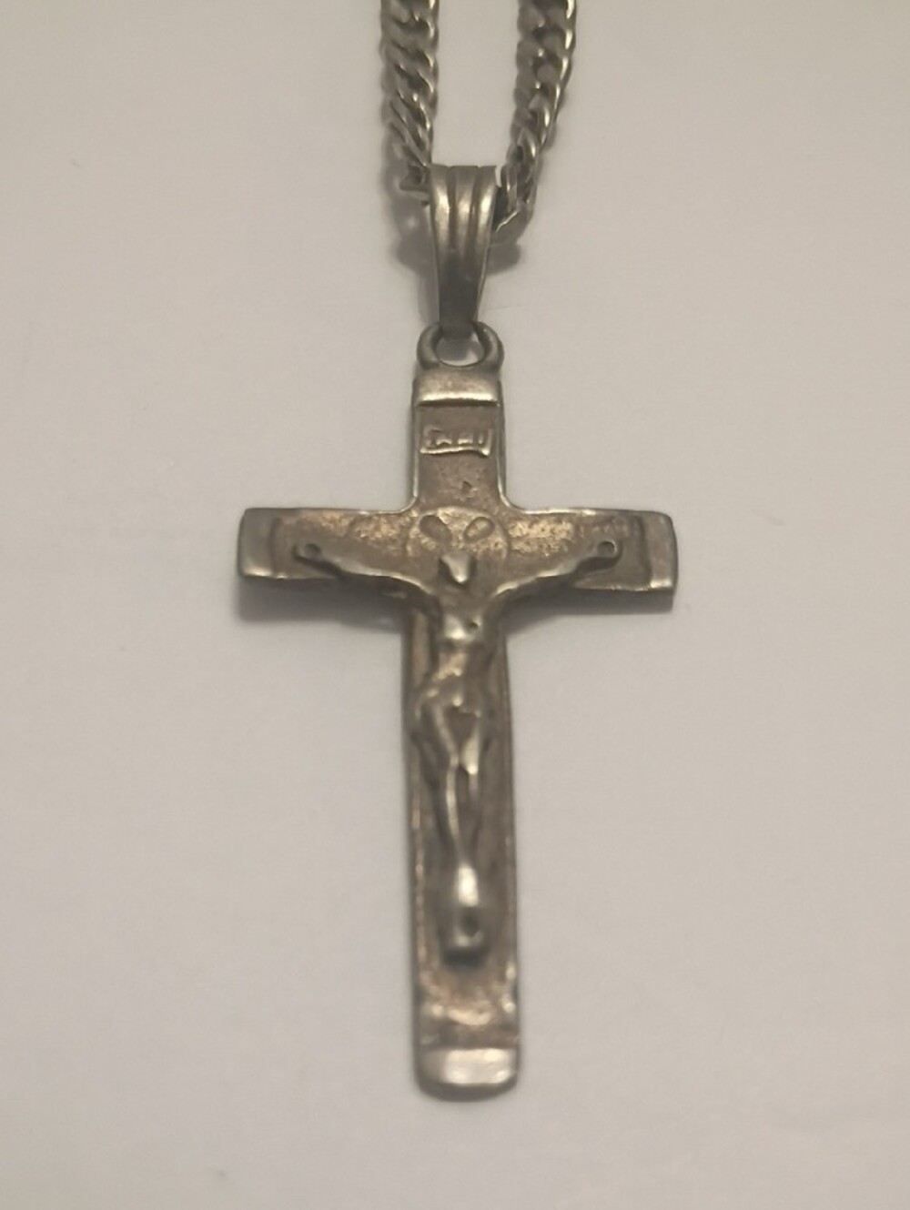 Sterling Silver 925 Chain With Crucifix Pendant Necklace Vintage Estate 23" - Picture 2 of 2